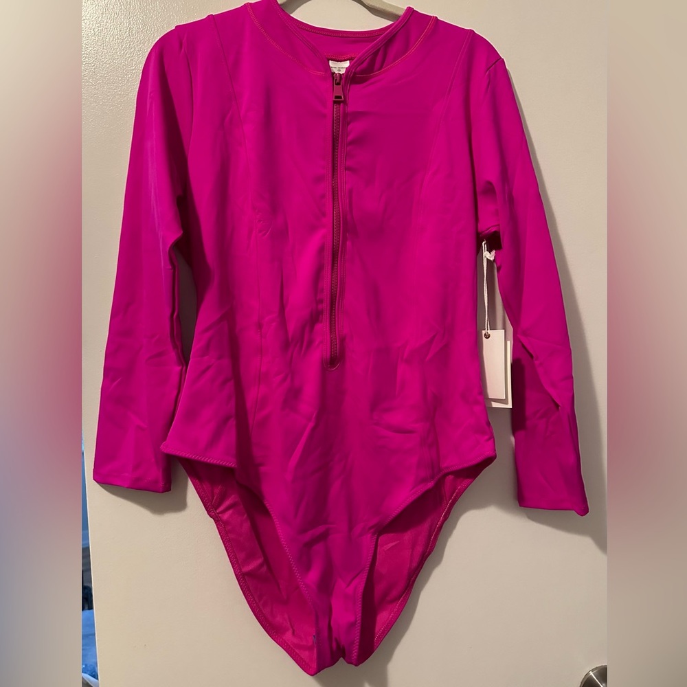 Good American long  sleeve swimsuit